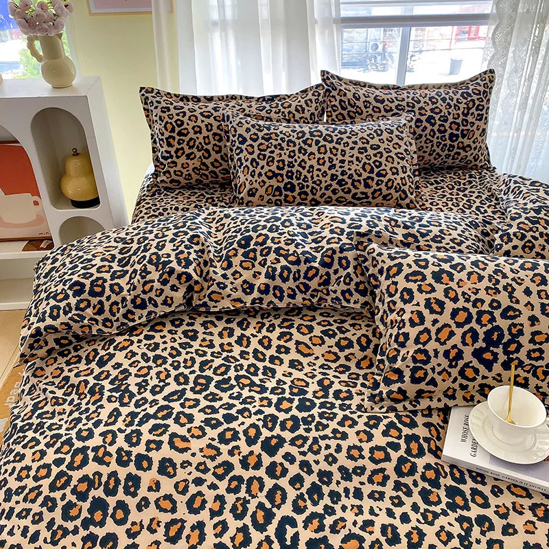 Leopard-Pattern Duvet Cover Set, 3 Pieces - Image 2