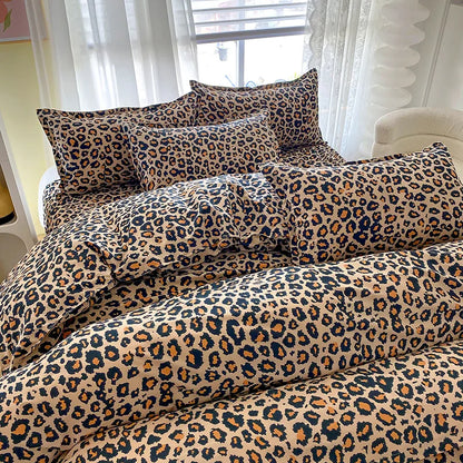 Leopard-Pattern Duvet Cover Set, 3 Pieces - Image 4